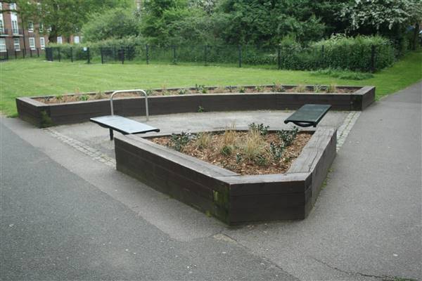 Tabard Gardens