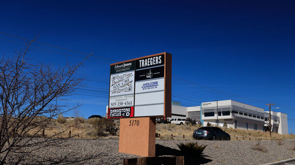 Silver Ridge Plaza
