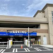 900 space parking deck at Gas South District