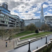 Potters Fields Park