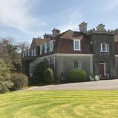 Catchfrench Manor 