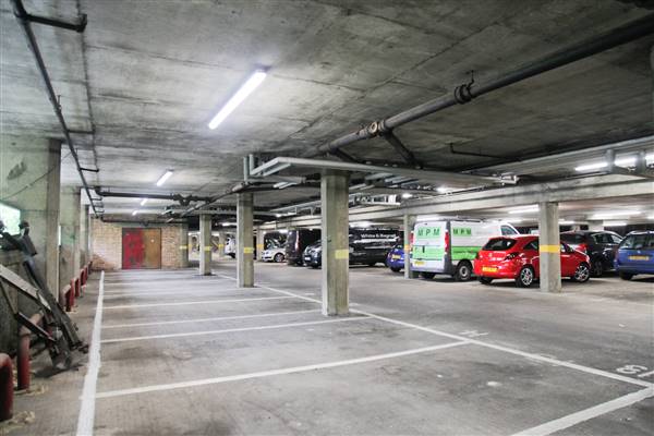 Pembroke Road North- Broadwalk Terrace Car Park