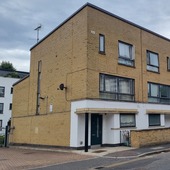 Gopsall Street and Mawson Court