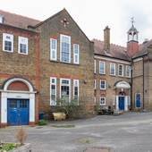 Haringey Primary School - Exterior