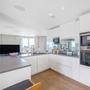 Clapham Flat with Roof Terrace