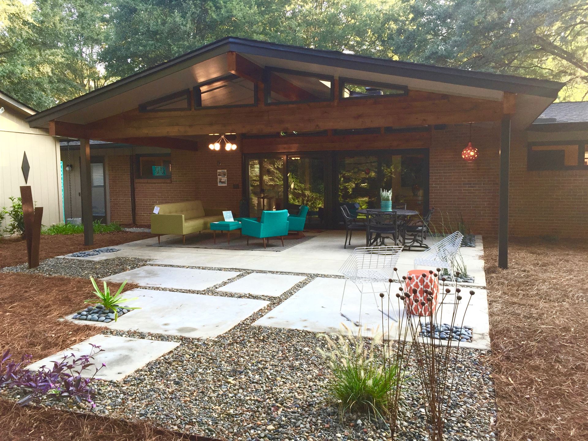 Location Photos of Mid Century Modern Ranch