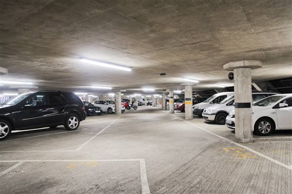 Pembroke Road North- Broadwalk Terrace Car Park