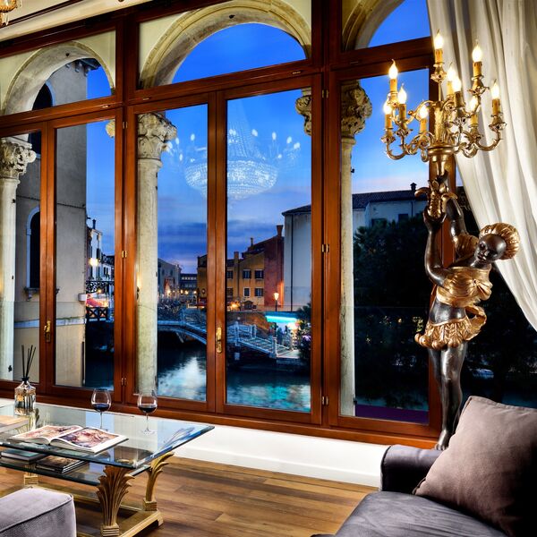 らちゅPuntoVenezia dalle radici ad oggi Locations Hub - Dimora Dolce vita