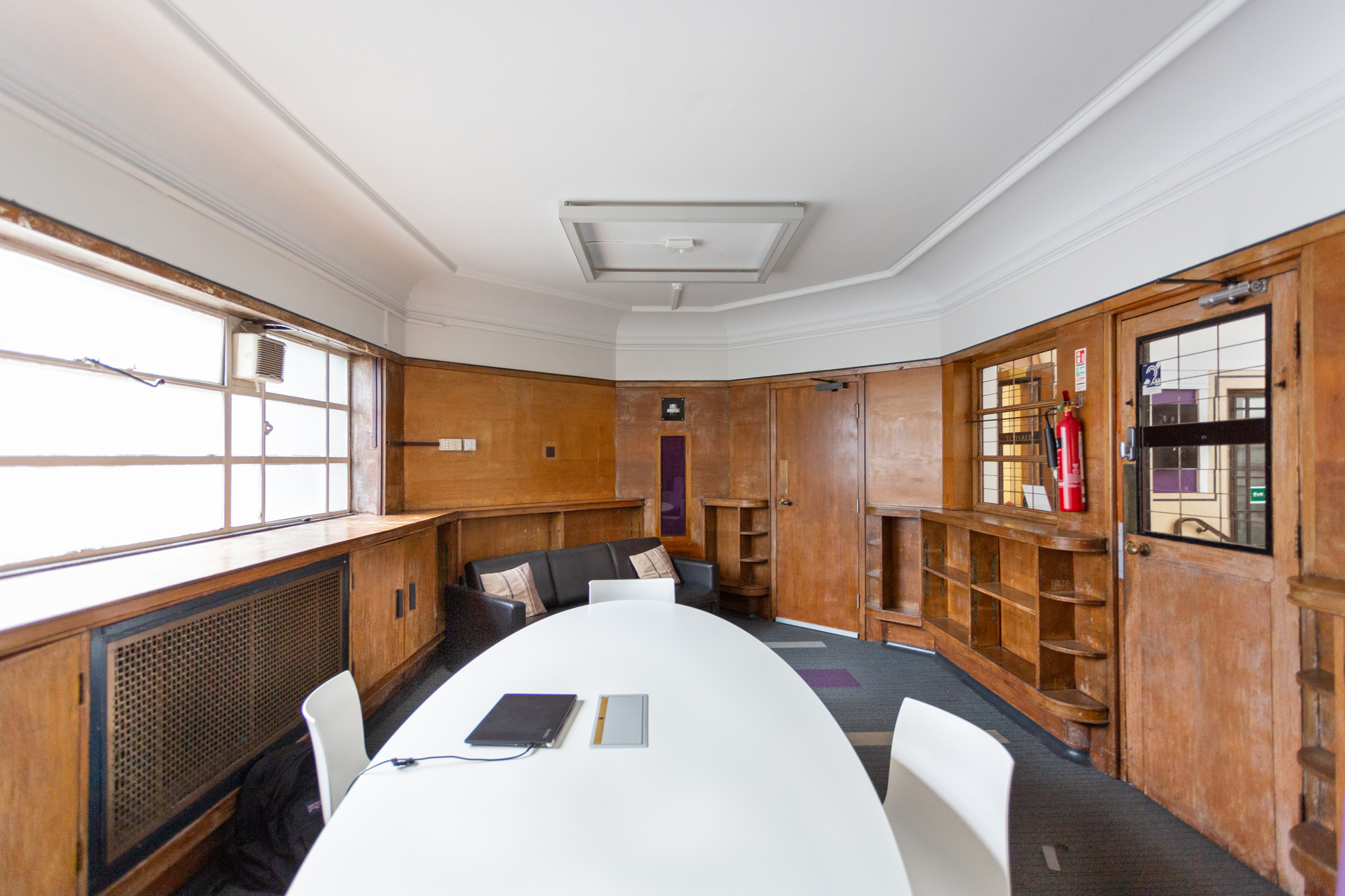 Locations Hub - Leytonstone Library