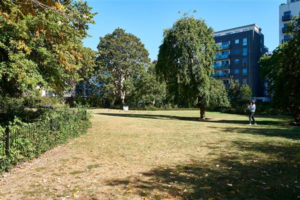 Rosemary Gardens & Football Pitch and Tennis Courts