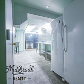 Retro Kitchen with Marble Ballroom