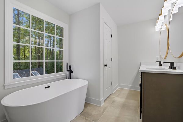 Locations Hub - Private Home in Peachtree Corners