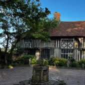 Fairy Tale House & Garden