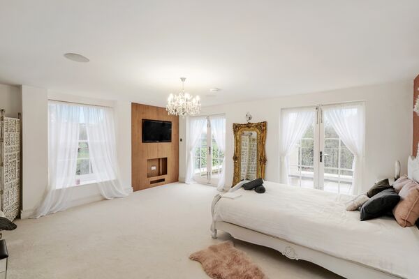 Modern Essex Mansion