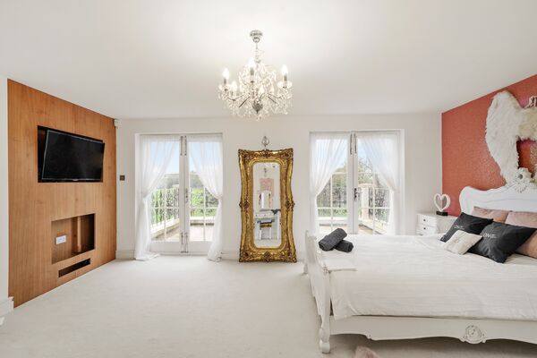 Modern Essex Mansion