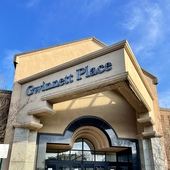 Gwinnett Place Mall (empty mall - 2 floors)