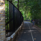 Holland Park - Cycle Path