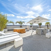 Clapham Flat with Roof Terrace