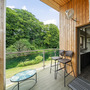 Lakeside Lodge