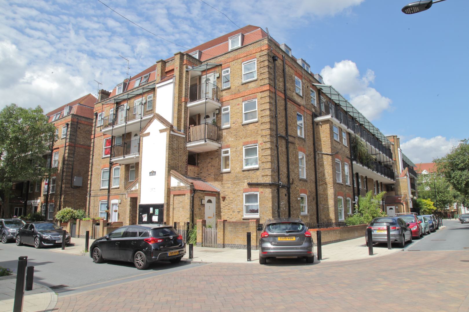 Location Photos of Fulham Court Estate