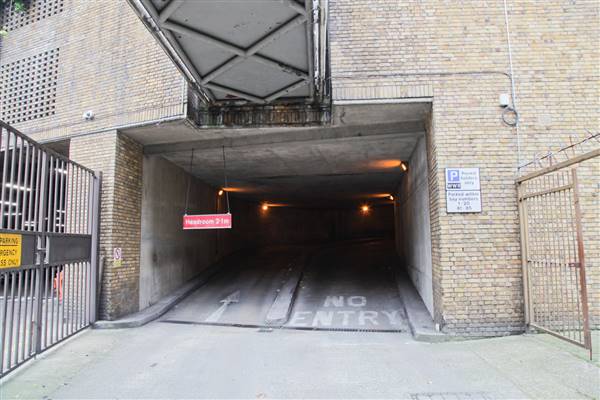 Pembroke Road North- Broadwalk Terrace Car Park