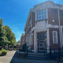 Chiswick Public Library